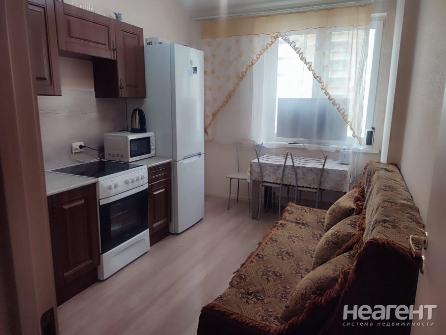 Продается 1-комнатная квартира, 36,79 м²