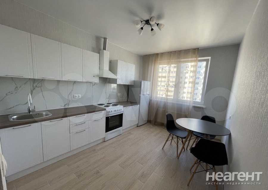 Сдается 1-комнатная квартира, 36 м²