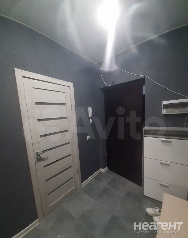 Сдается 1-комнатная квартира, 32,9 м²