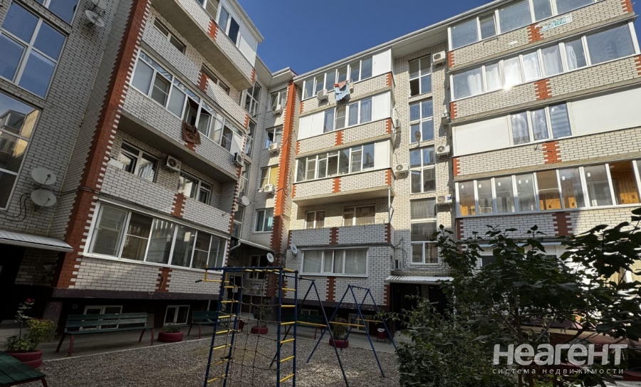 Продается 1-комнатная квартира, 33 м²