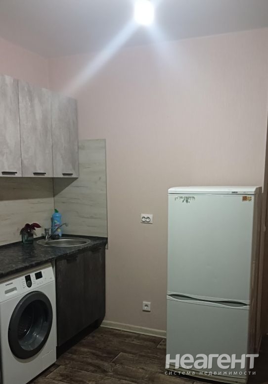 Сдается 1-комнатная квартира, 37,2 м²