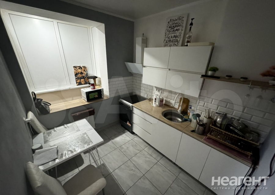 Продается 1-комнатная квартира, 33 м²