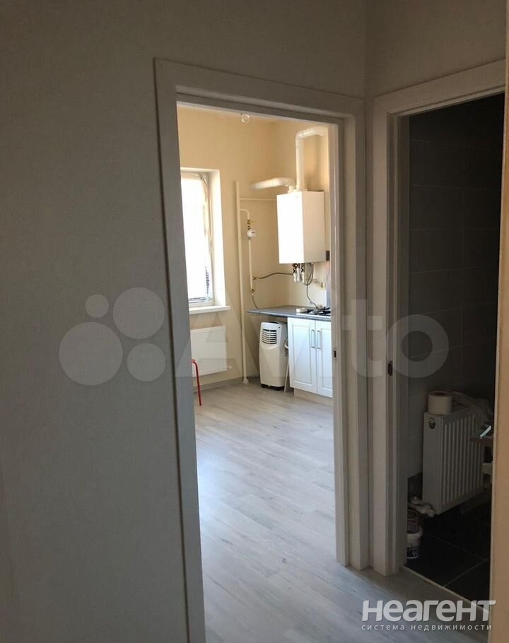 Продается 1-комнатная квартира, 26,9 м²