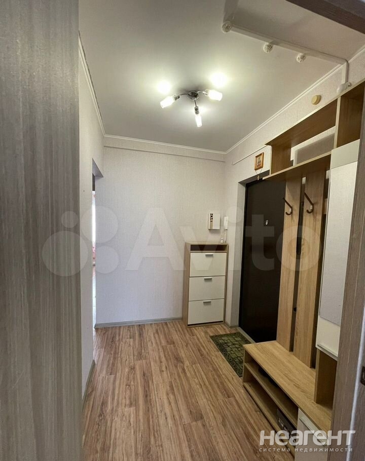 Продается 2-х комнатная квартира, 65 м²