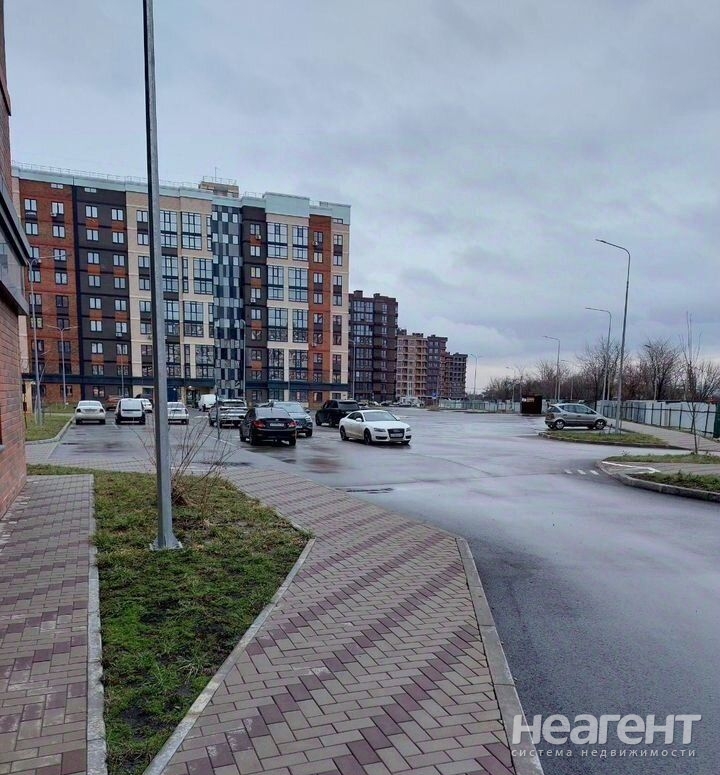 Продается 1-комнатная квартира, 40 м²