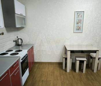 Сдается 1-комнатная квартира, 41 м²