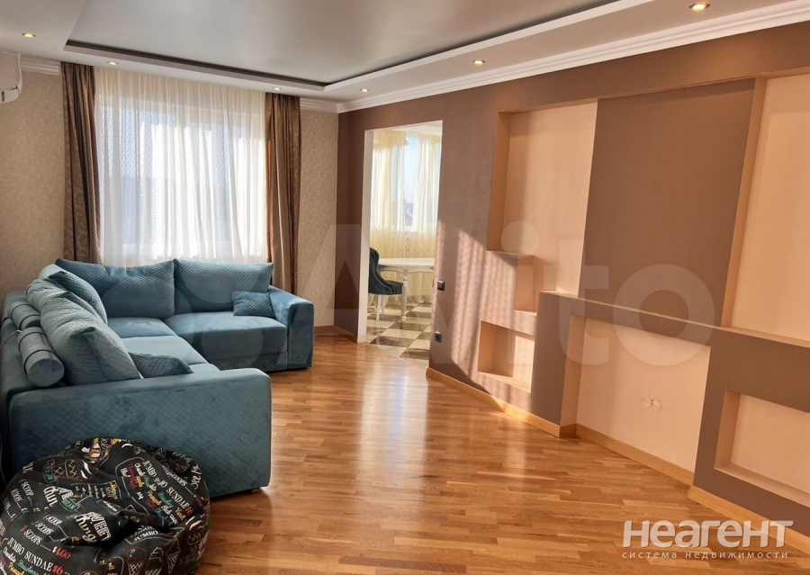 Сдается Многокомнатная квартира, 105 м²