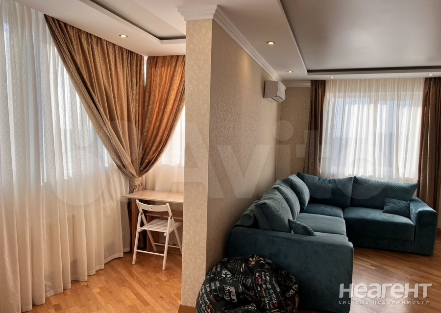 Сдается Многокомнатная квартира, 105 м²