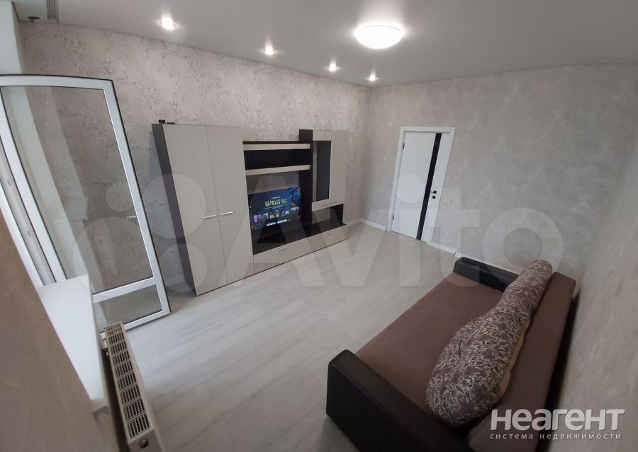 Сдается 2-х комнатная квартира, 70 м²