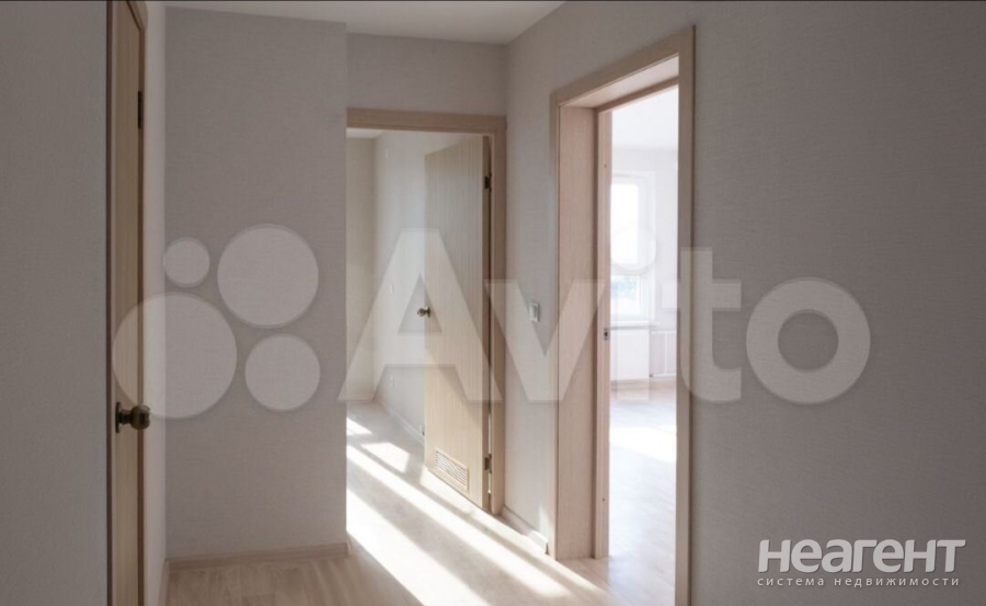 Продается 1-комнатная квартира, 39 м²