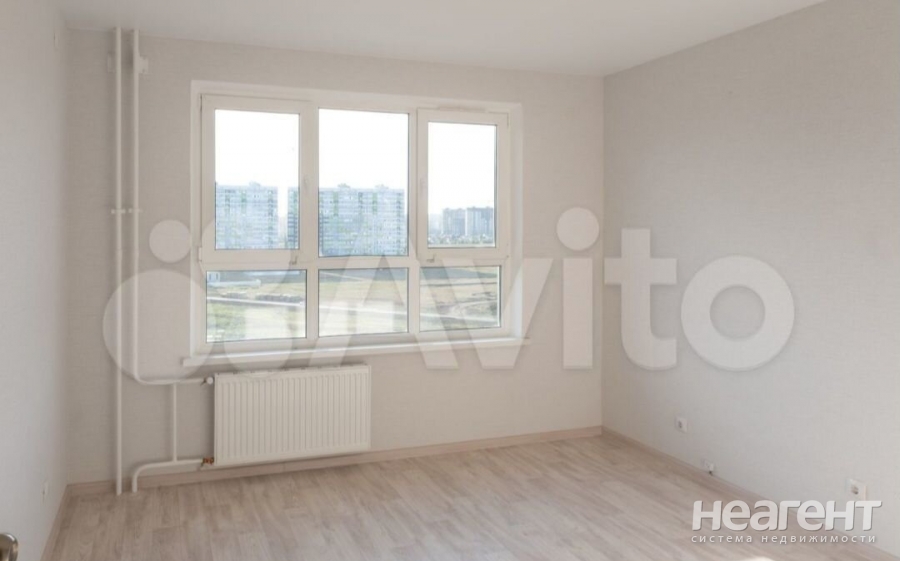 Продается 1-комнатная квартира, 39 м²