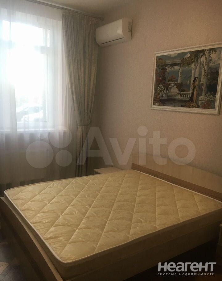 Продается 3-х комнатная квартира, 100 м²