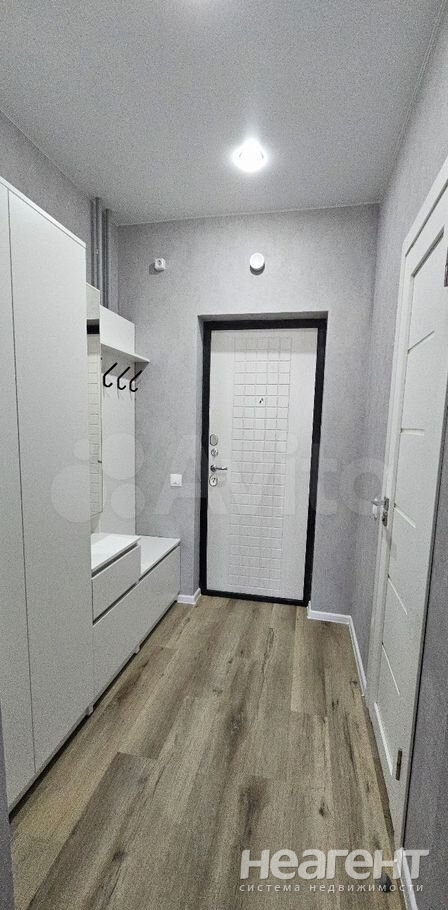 Сдается 1-комнатная квартира, 35 м²