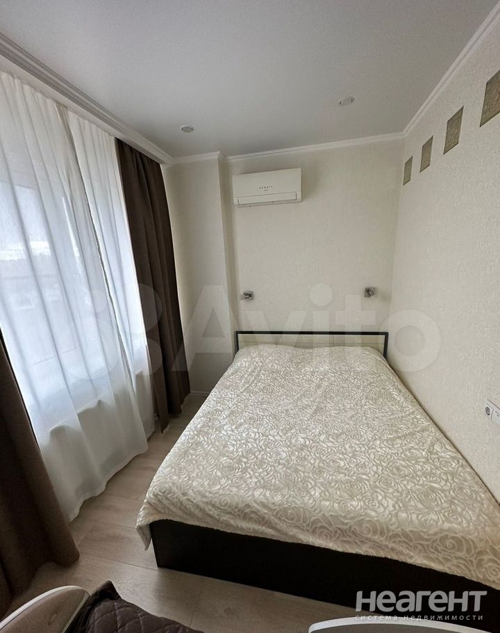 Продается 1-комнатная квартира, 48 м²