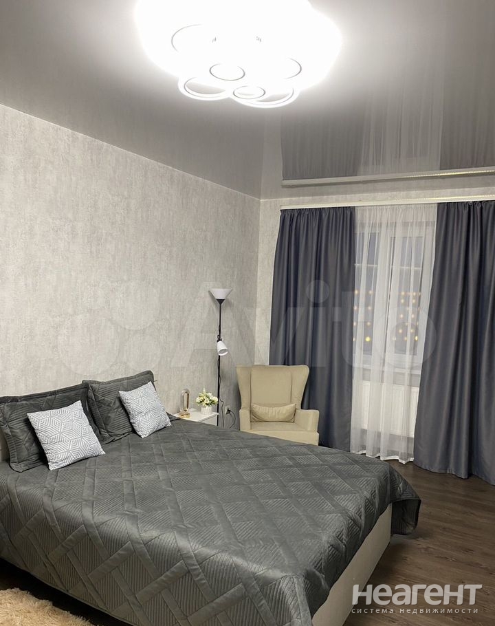 Сдается 1-комнатная квартира, 40 м²