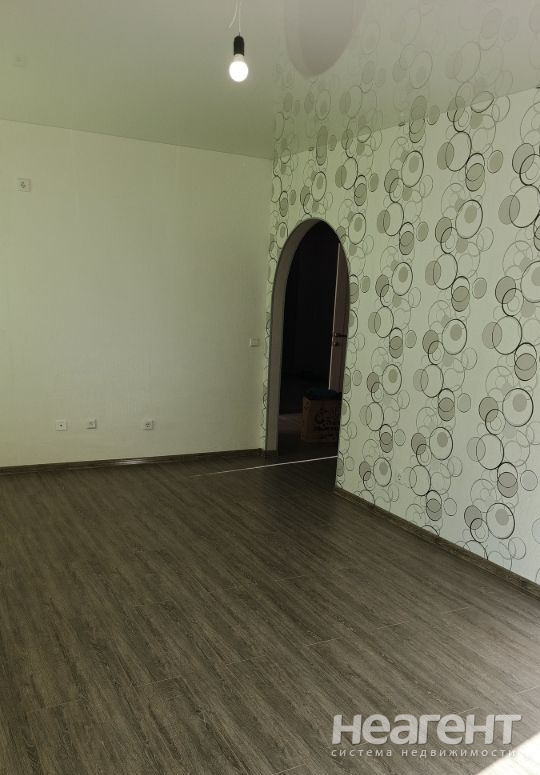 Сдается 2-х комнатная квартира, 61 м²