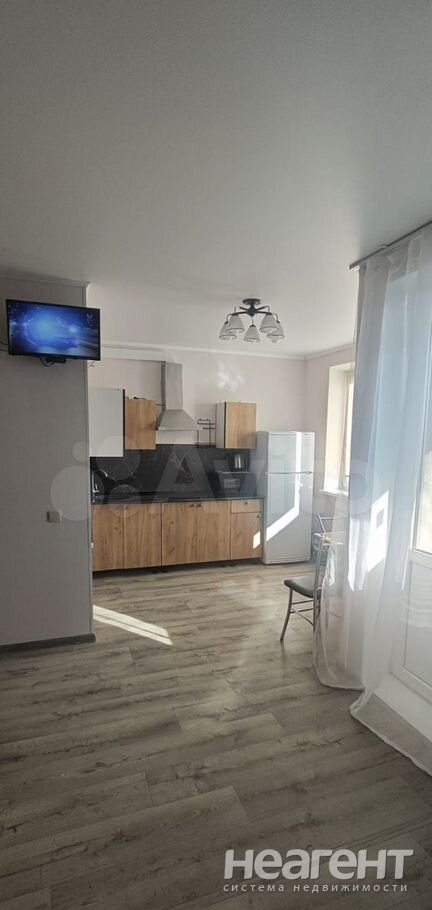 Сдается 1-комнатная квартира, 30 м²