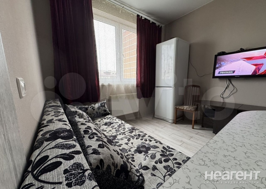 Сдается 1-комнатная квартира, 41 м²