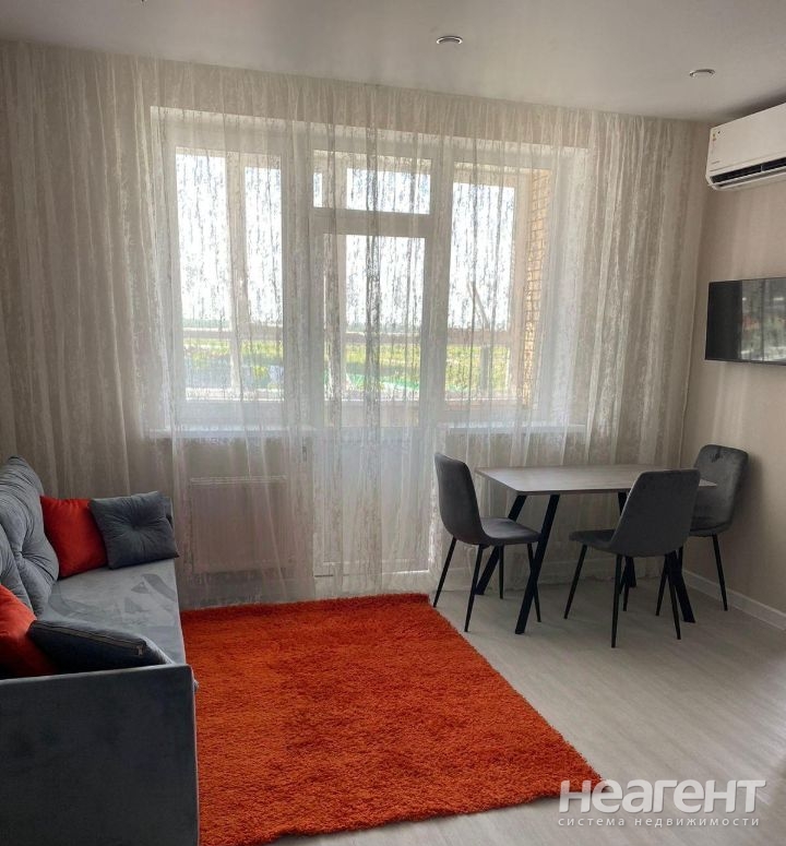 Сдается 2-х комнатная квартира, 54 м²