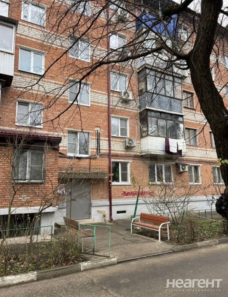 Продается 1-комнатная квартира, 31,8 м²