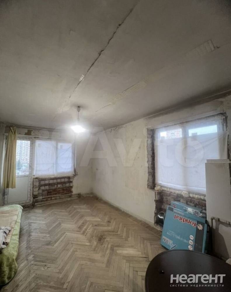 Продается 1-комнатная квартира, 31,8 м²