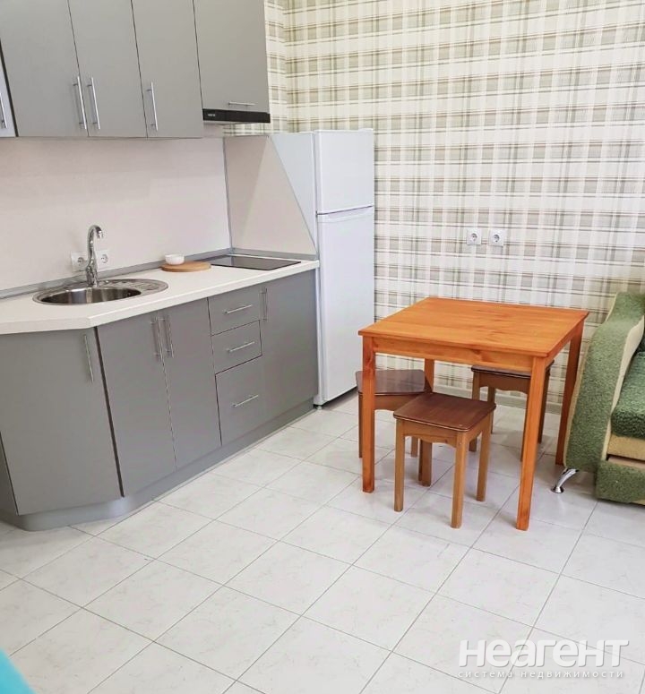 Сдается 1-комнатная квартира, 24 м²