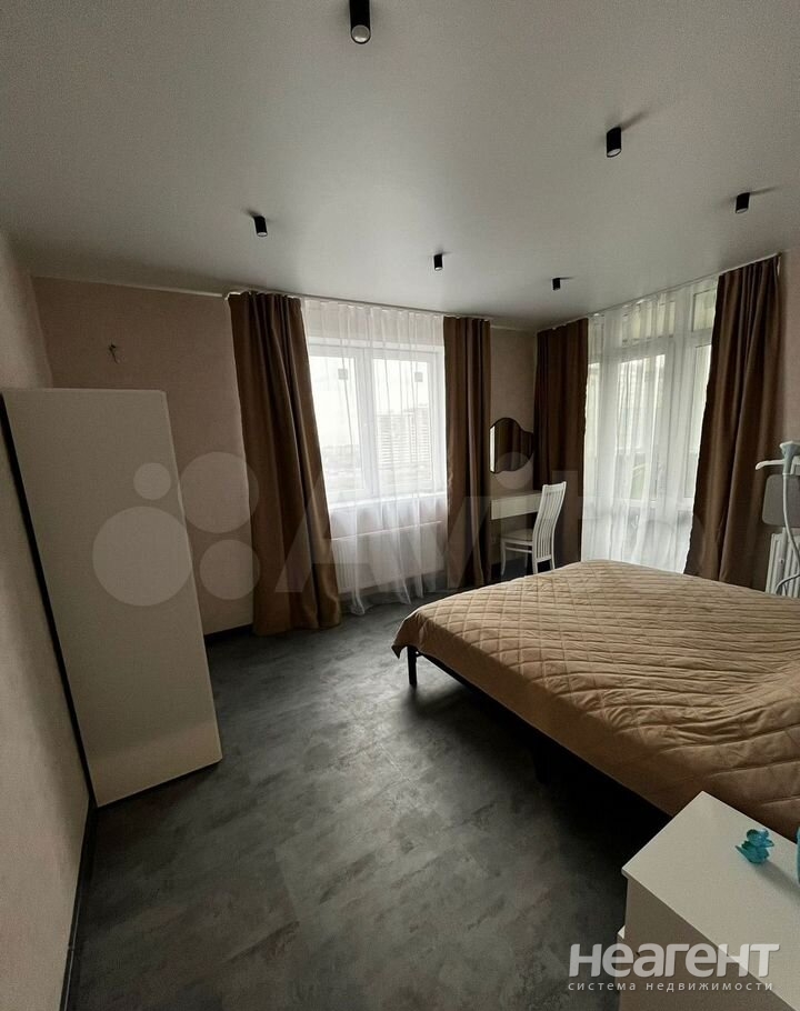 Сдается 2-х комнатная квартира, 64 м²