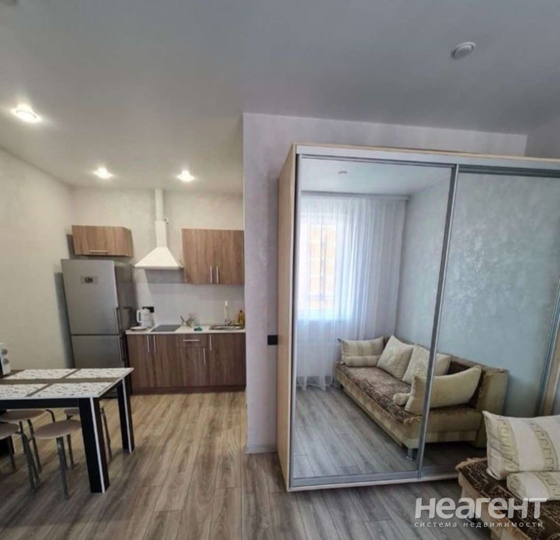 Сдается 1-комнатная квартира, 35 м²