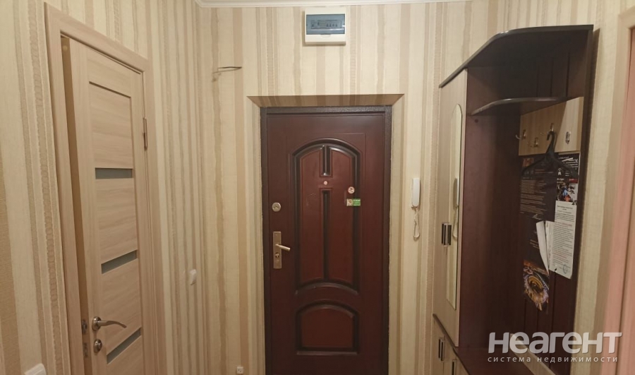 Продается 1-комнатная квартира, 45 м²