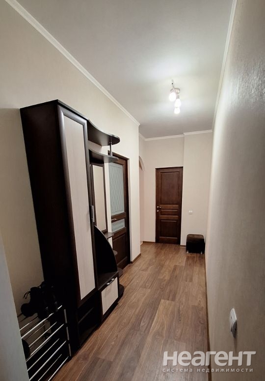 Сдается 1-комнатная квартира, 44 м²