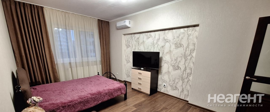 Сдается 1-комнатная квартира, 44 м²