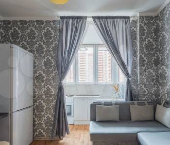 Сдается 1-комнатная квартира, 40 м²