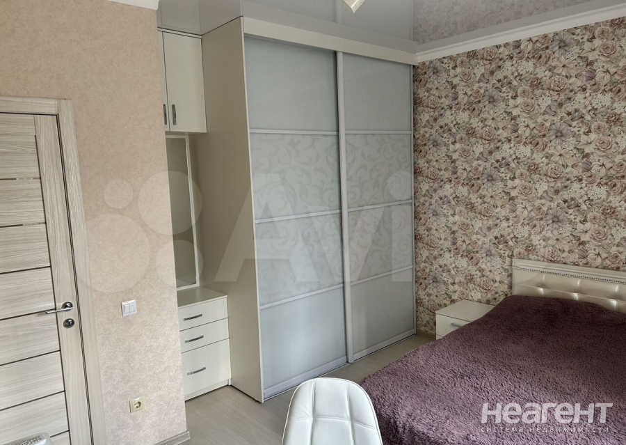 Сдается Многокомнатная квартира, 75,4 м²