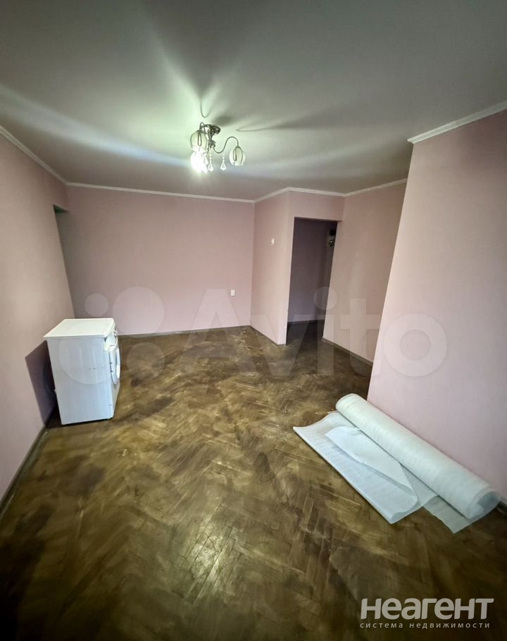 Продается 3-х комнатная квартира, 59 м²