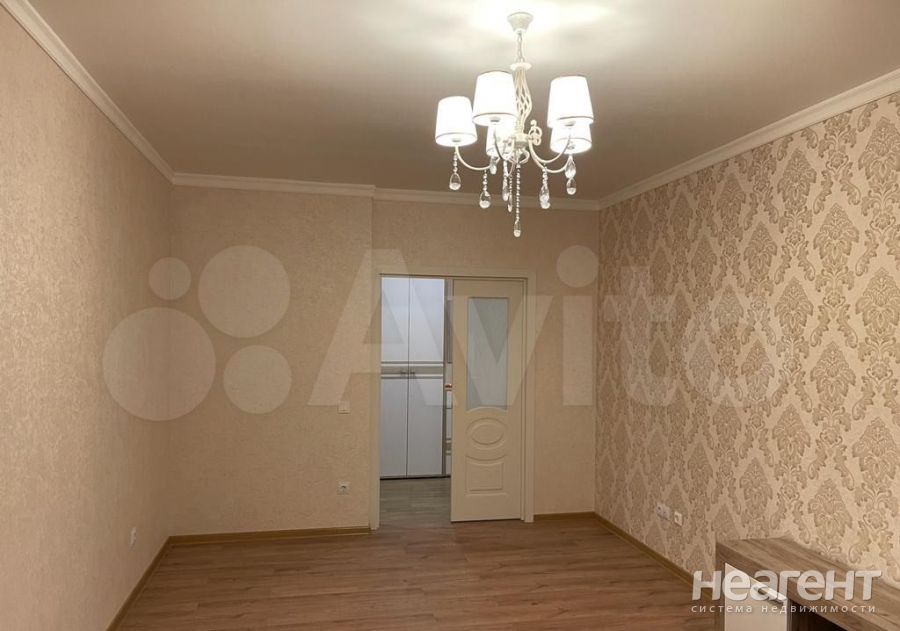 Сдается Многокомнатная квартира, 85 м²