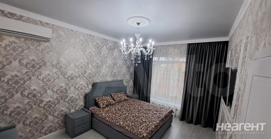 Сдается Дом, 180 м²