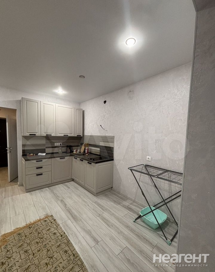 Продается 1-комнатная квартира, 26,6 м²