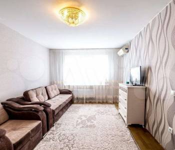 Продается 1-комнатная квартира, 40 м²