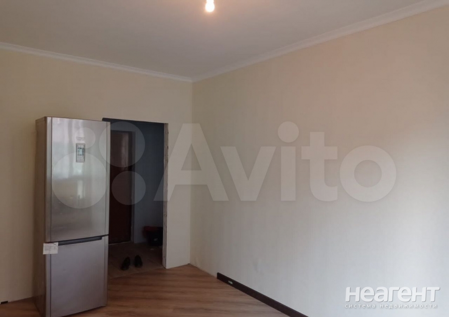 Продается 1-комнатная квартира, 35,4 м²