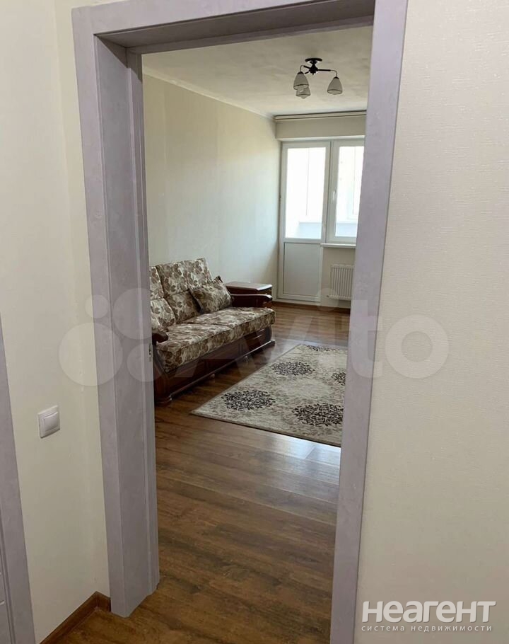 Сдается 1-комнатная квартира, 45 м²