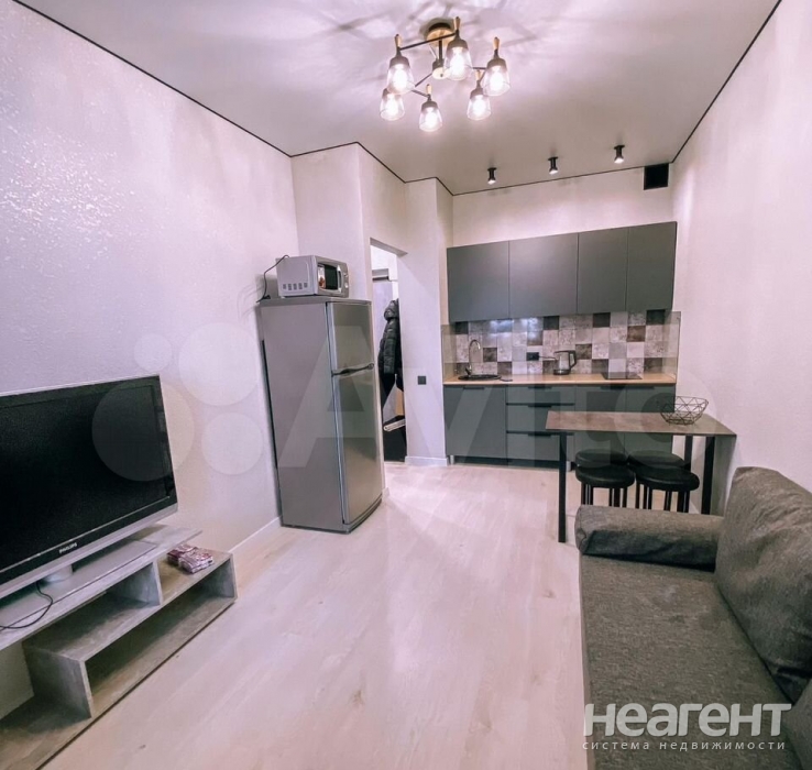 Продается 1-комнатная квартира, 32,4 м²