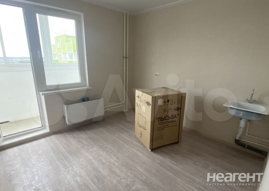 Продается 1-комнатная квартира, 39,8 м²