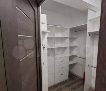 Сдается Многокомнатная квартира, 60 м²