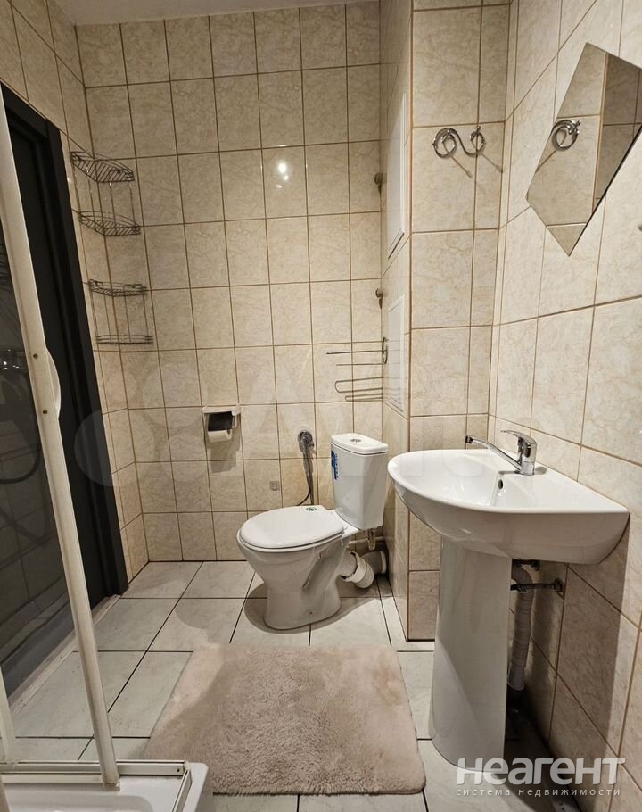 Сдается 1-комнатная квартира, 30 м²