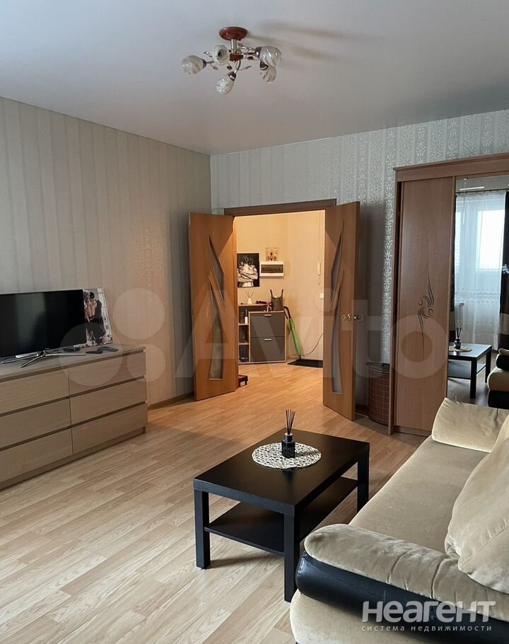 Сдается 1-комнатная квартира, 40,5 м²