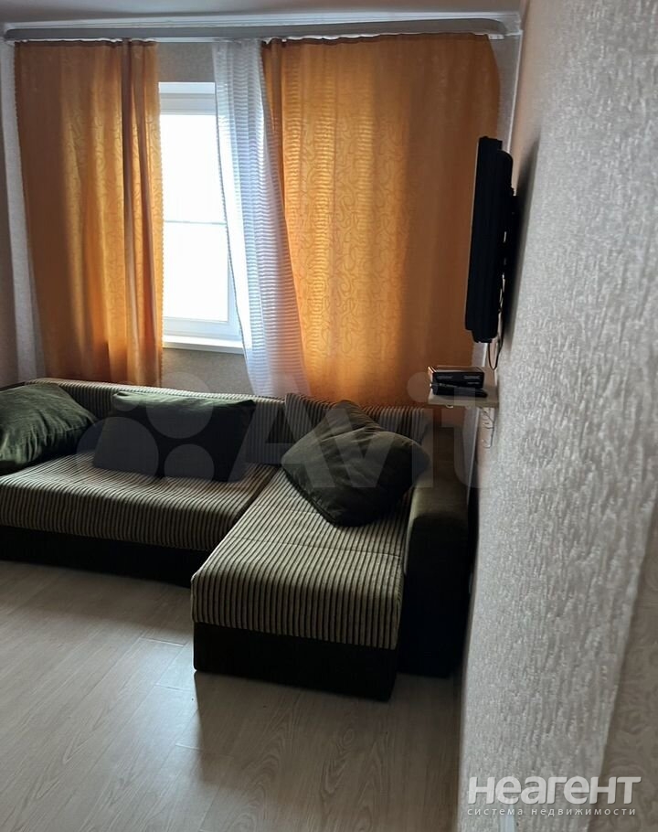 Продается 1-комнатная квартира, 29,6 м²