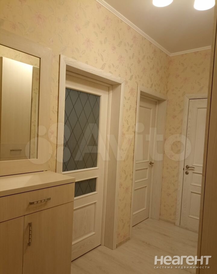 Продается 1-комнатная квартира, 41,3 м²