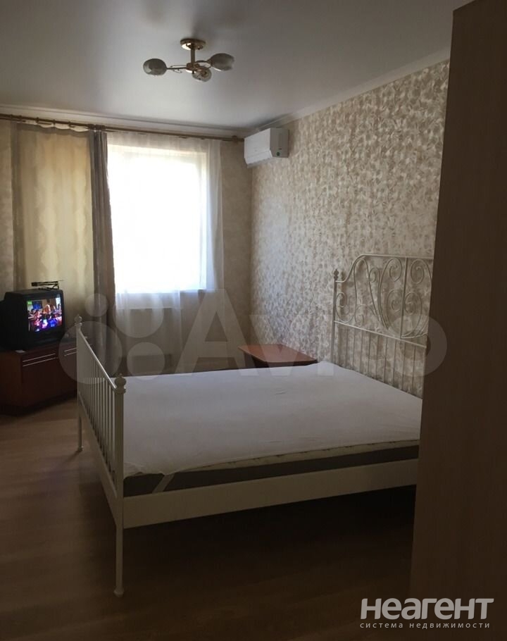 Сдается 1-комнатная квартира, 39,4 м²