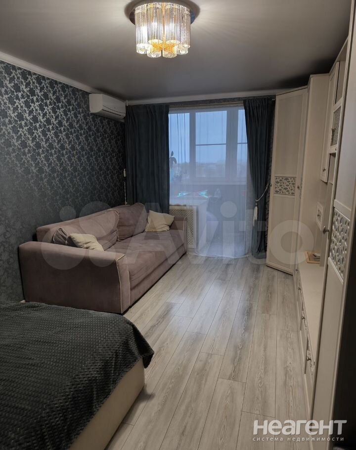 Продается 2-х комнатная квартира, 72 м²