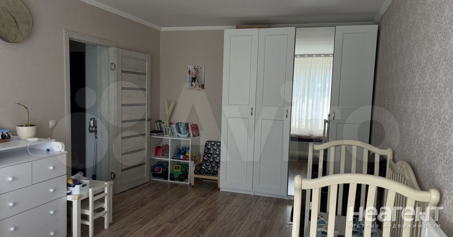 Продается 1-комнатная квартира, 37,8 м²